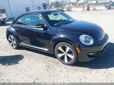 VOLKSWAGEN BEETLE 2013