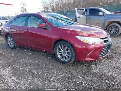 TOYOTA CAMRY 2015
