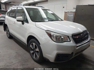 SUBARU FORESTER 2017