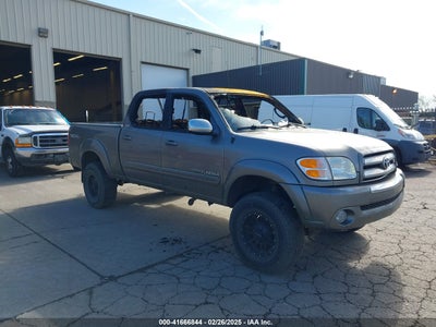 TOYOTA TUNDRA 2004