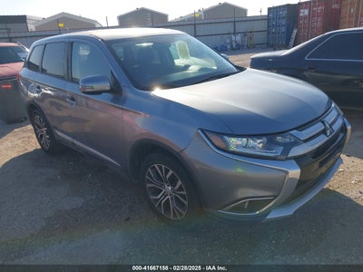MITSUBISHI OUTLANDER 2016