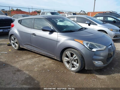 HYUNDAI VELOSTER 2016