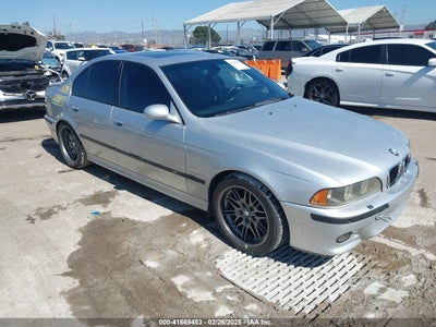 BMW M5 2001