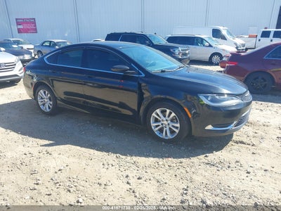 CHRYSLER 200 2015