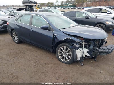 TOYOTA CAMRY HYBRID 2016