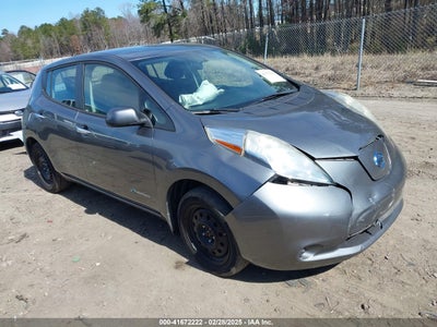 NISSAN LEAF 2015