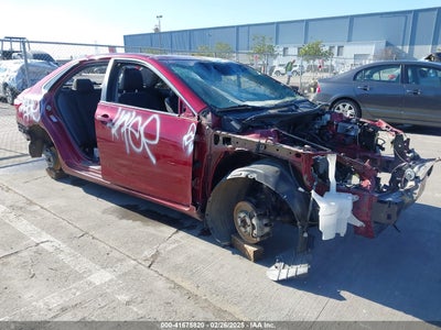 TOYOTA CAMRY 2015