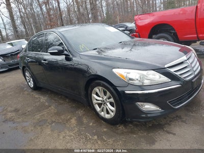 HYUNDAI GENESIS 2013