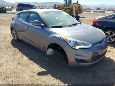 HYUNDAI VELOSTER 2016