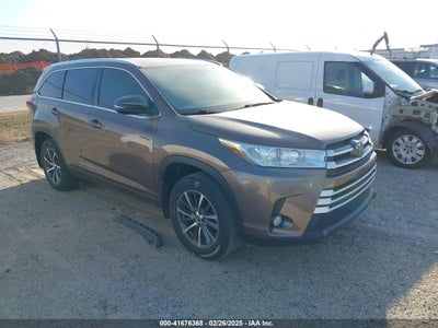 TOYOTA HIGHLANDER 2018