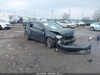 VOLKSWAGEN GOLF 2010