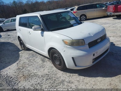 SCION XB 2010