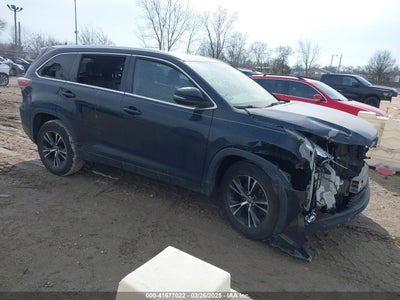 TOYOTA HIGHLANDER 2016