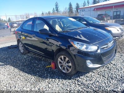 HYUNDAI ACCENT 2013