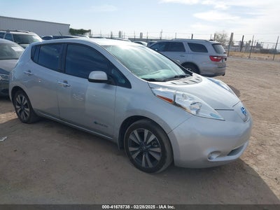 NISSAN LEAF 2017