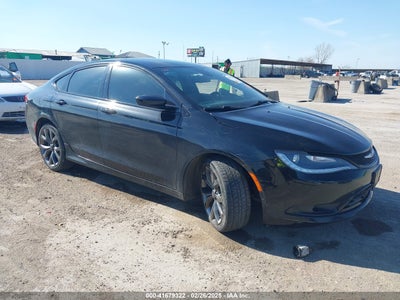 CHRYSLER 200 2015