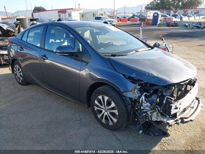 TOYOTA PRIUS PRIME 2022