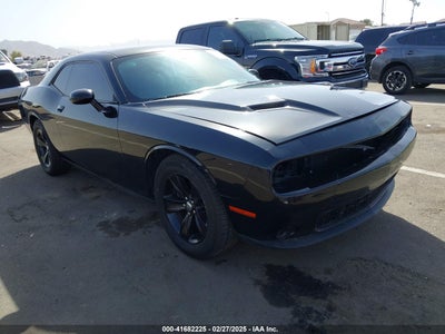 DODGE CHALLENGER 2017