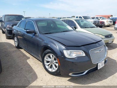 CHRYSLER 300 2015