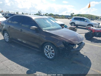 VOLKSWAGEN JETTA 2011