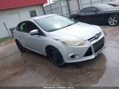 FORD FOCUS 2012