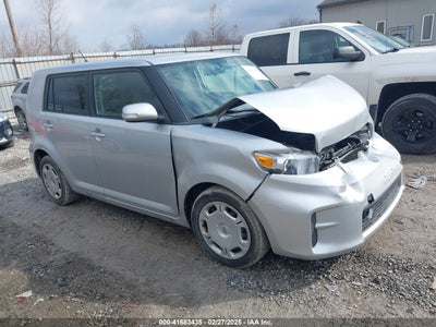 SCION XB 2012