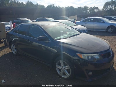 TOYOTA CAMRY 2014