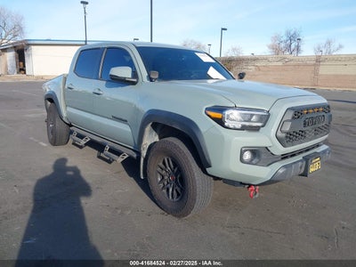 TOYOTA TACOMA 2023