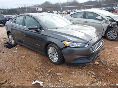 FORD FUSION HYBRID 2015
