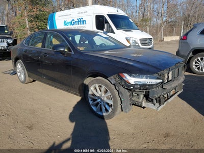 VOLVO S90 2017