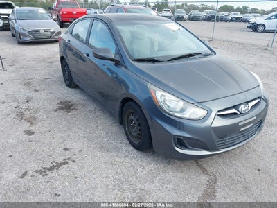HYUNDAI ACCENT 2012