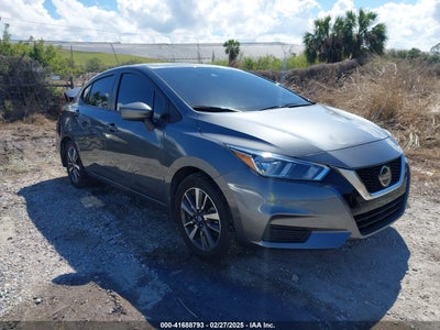 NISSAN VERSA 2022