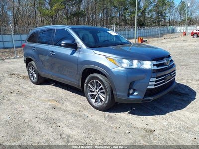TOYOTA HIGHLANDER 2019