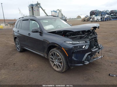 BMW X7 2025