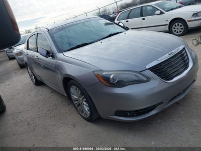 CHRYSLER 200 2014