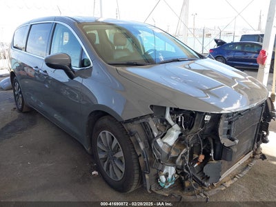CHRYSLER PACIFICA HYBRID 2023