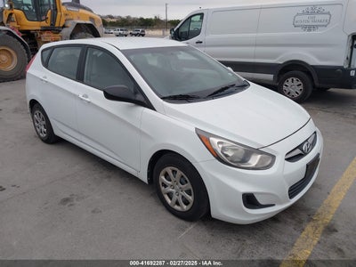 HYUNDAI ACCENT 2012