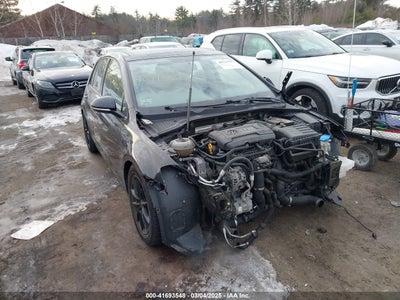 VOLKSWAGEN GOLF 2015