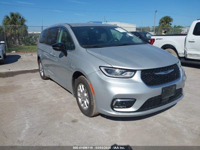 CHRYSLER PACIFICA 2024