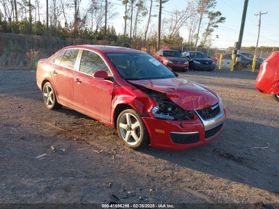 VOLKSWAGEN JETTA 2010