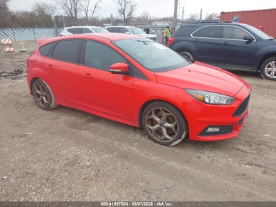 FORD FOCUS ST 2016