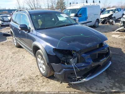 VOLVO XC70 2010