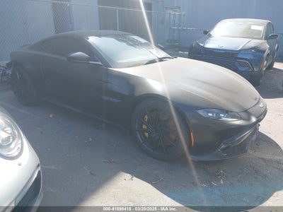 ASTON MARTIN VANTAGE 2020