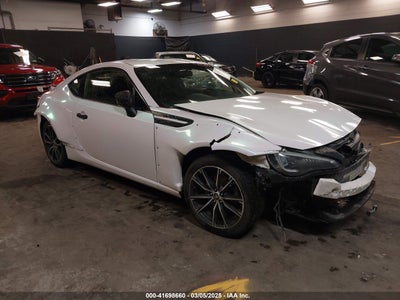 TOYOTA 86 2017