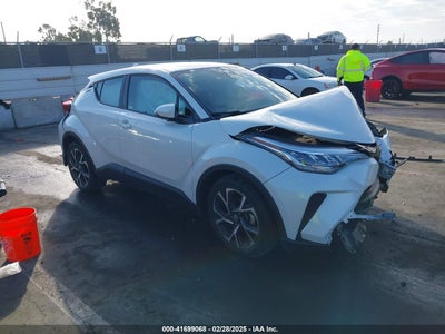 TOYOTA C-HR 2021