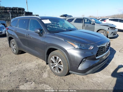 TOYOTA HIGHLANDER 2022
