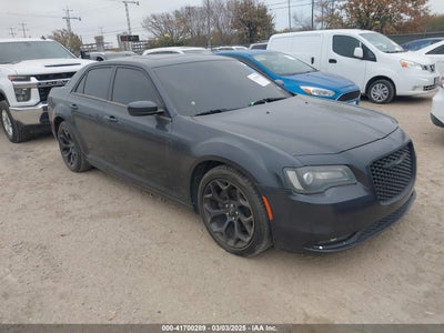CHRYSLER 300 2019