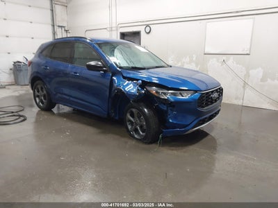 FORD ESCAPE 2023