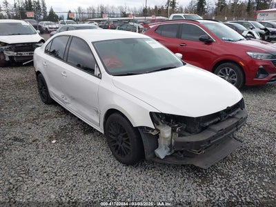 VOLKSWAGEN JETTA 2011