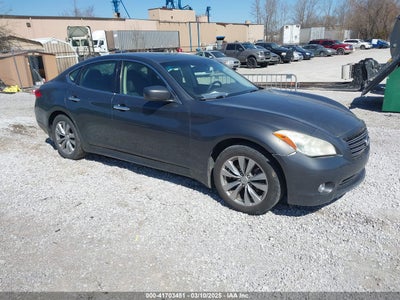 INFINITI M37 2012